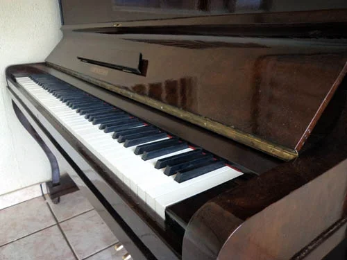 Assistência Técnica de Pianos em Santos/SP